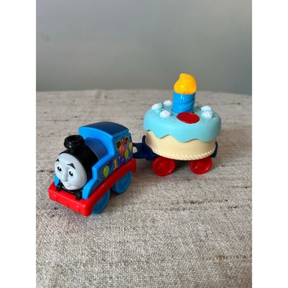 Thomas & Friends Birthday Cake Wish Thomas Complete Set Tested and Working 2016 - Picture 10 of 16